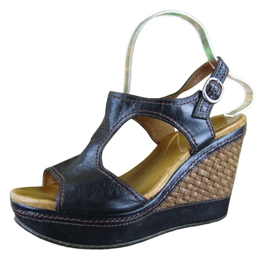 Naya Women's Eternal Gladiator Black Leather Sz 8.5 Medium‎  Used 2025